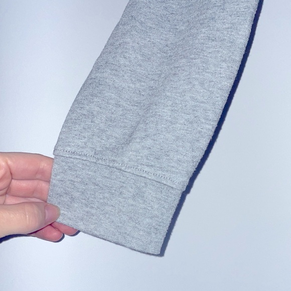 NIKE | Light Grey Long Sleeve Round Neck Sweater - Picture 4 of 7